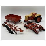 1/16 Case 1030 Farm Set, No Box