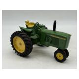 1/16 John Deere 3020 w/ Wide Cast Rears