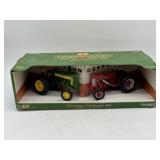 1/16 John Deere 330 & 430 Set