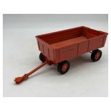 1/16 Allis Chalmers Barge Wagon - Ertl