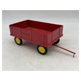 1/16 Massey Ferguson Barge Wagon - Ertl
