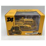 1/16 Caterpillar D4 Crawler w/ Blade