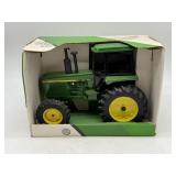 1/16 John Deere 4455 w/ FWA in Box