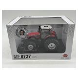 1/32 Massey Ferguson 8737