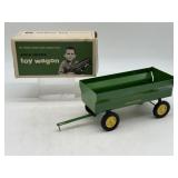 1/16 John Deere Flarebox Wagon in Boy Box - Ertl