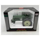 1/16 Oliver 770 Tractor