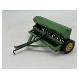 1/16 John Deere Green Lid Grain Drill - Eska