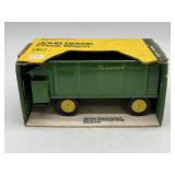 1/16 John Deere Chuck Wagon in Box