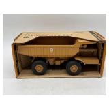 International Payhauler Dumptruck in Box
