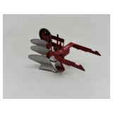 1/16 McCormick 3 Btm Fast Hitch Plow - Eska