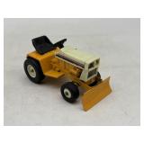 1/16 Cub Cadet 129 w/ Blade