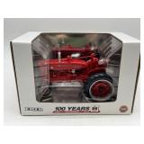 1/16 Farmall M-TA NF