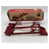 1/16 IH McCormick Tractor Loader in Box - Eska