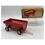 1/16 Tru Scale Flarebox Wagon in Box