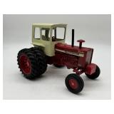 1/16 International 1456 Turbo w/ Duals and cab - E