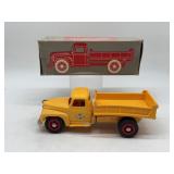 1/16 International Dump Truck - Product Miniature