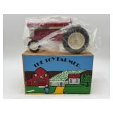 1/16 1978 Toy Farmer Farmall 560 WF in Box