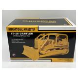 1/25 International TD-25 Crawler w/ Winch