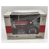 1/16 Farmall 806 NF - Prestige