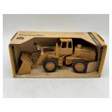 International Payloader in Box