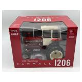 1/16 Farmall 1206 w/ Cab & Duals