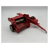 1/16 Tru Scale Baler