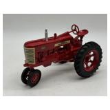 1/16 Farmall 450 - Eska