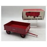 1/16 IH McCormick Barge Wagon in Box - Eska