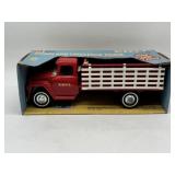 1/16 International Grain and Livestock Truck in Bl