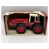 1/16 International 3588 2+2 in Box "Grind Out"