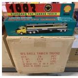 (24) 1993 Formula Shell Tanker Trucks in case