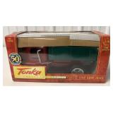 1/18 Tonka Classic 1949 Dump Truck in box