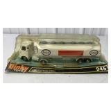 Dinky Toys Esso A.E.C Fuel Tanker 945