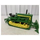1/16 John Deere 420 Crawler/62 Blade/Pan Breaker