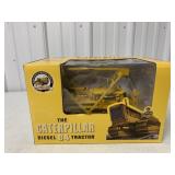 1/16 Caterpillar D4 Tractor Bulldoxer/Winch