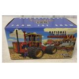 1/64 Ertl Versatile 125 Tractor