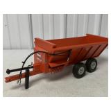 1/16 Wooden Kuhn Knight Manure Spreader