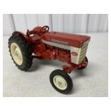 1/16 International 340 Utility Tractor