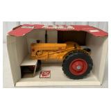 1/16 Liberty Minneapolis-Moilne Tractor
