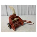 1/16 Tru-Scale Forage/Harvester/Chopper
