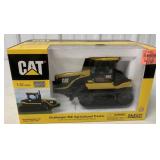 1/32 Cat Challenger 95E Agricultural Tractor