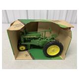1/16 Ertl John Deere Model A Tractor