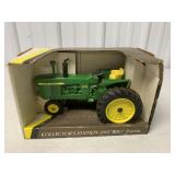 1/16 Ertl John Deere 1961 4010 Gas Tractor