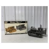 1/16 Riecke CAT Model Sixty Crawler Tractor