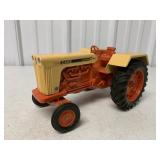 1/16 Ertl Case 1030 Comfort King Tractor