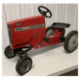 Scale Models Massey Ferguson 4270 Pedal Tractor