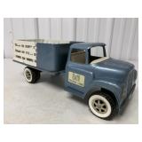 Ertl Truck Lines Pressed Steel Livestock Truck