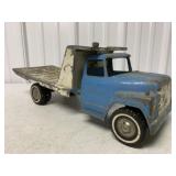 Ertl Pressed Steel Flat Bed Truck