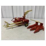 1/16 SpecCast Gehl Forage Harvester/Picker