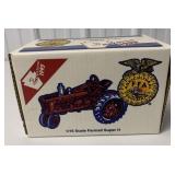 1/16 Ertl Farmall Super H Tractor in box